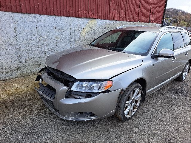 Volvo V70 2007-2013 (Type III, Fase 1) , Motorkode: D5204T2, Girkassekode: 