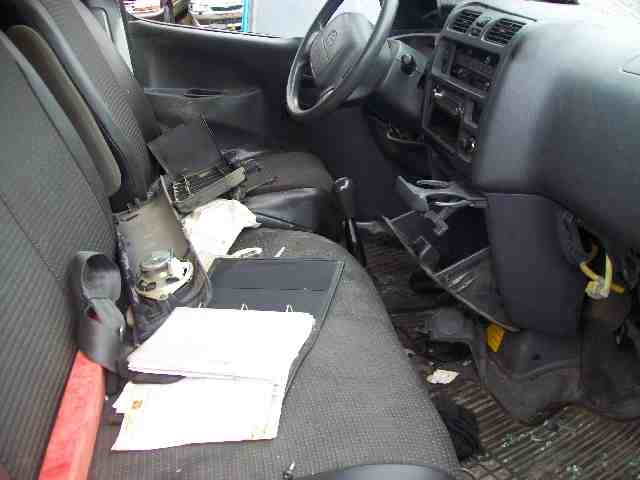 Toyota Hiace 2001-2006 (Fase 2) , Motorkode: 2KD-FTV, Girkassekode: 