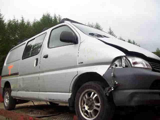 Toyota Hiace 2001-2006 (Fase 2) , Motorkode: 2KD-FTV, Girkassekode: 