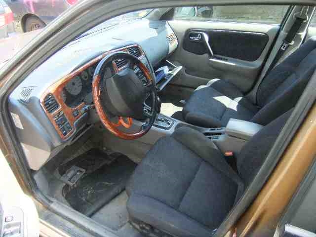 Nissan Primera 1999-2002 (Fase 2) (P11) (P11), Motorkode: SR20DE, Girkassekode: 