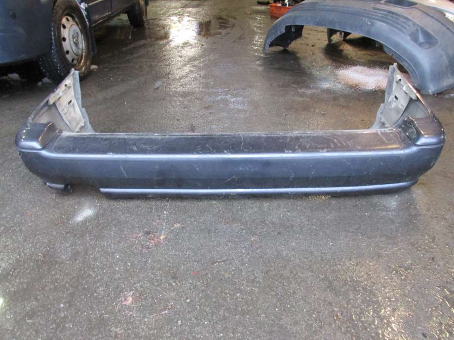 Støtfanger bak til Volvo V70 (S70/XC70) 1997-2000 (Type I) (VOLVO|9151538|)