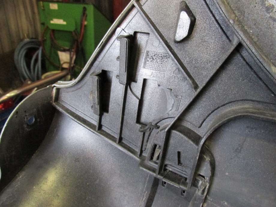Støtfanger bak til VW Polo 2005-2009 (Type IV, Fase 2)  (VOLKSWAGEN|6Q6807421|)