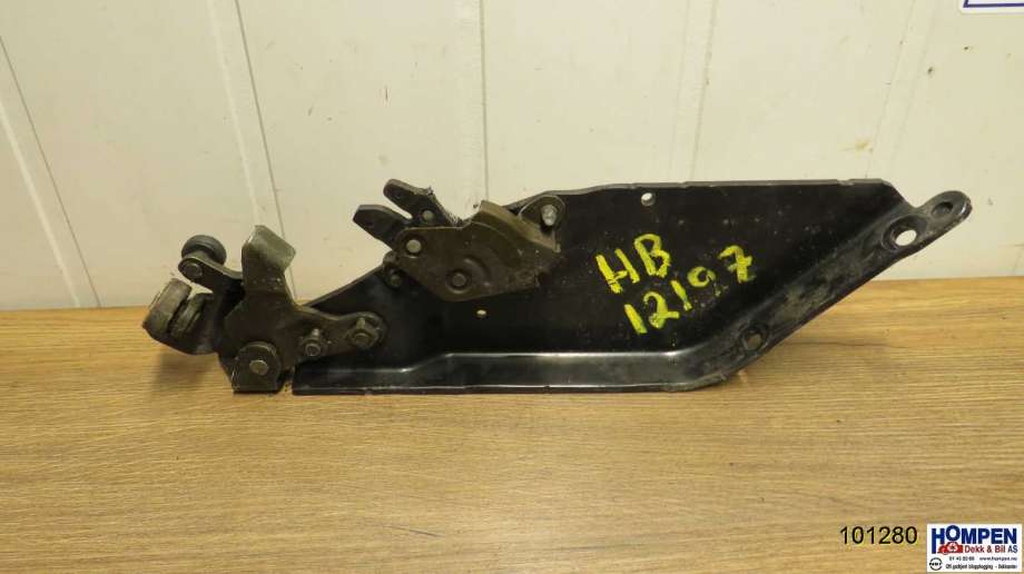 Hengsler til Mazda 5, 2005-2010 (Type I) (MAZDA|C235722C0D)