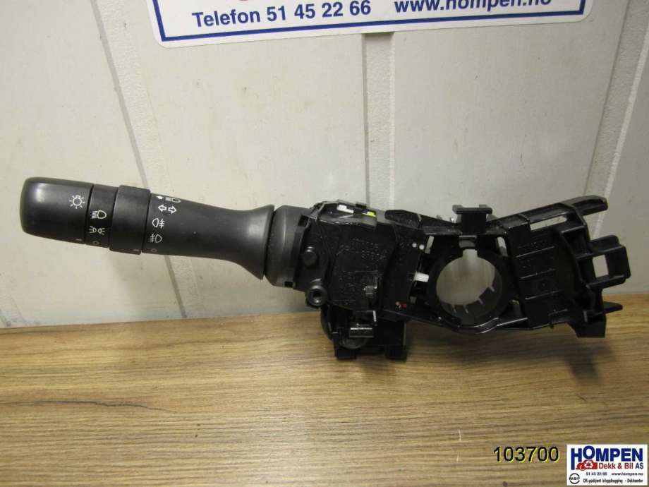 Bryter blink til Toyota Urban Cruiser 2009-2014 (TOYOTA|8414052171||52171)