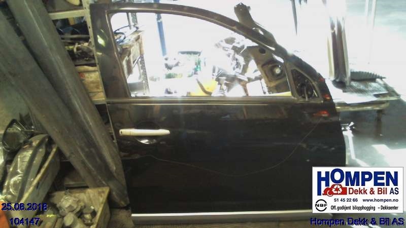 Dør høyre foran til Mitsubishi Outlander 2007-2010 (Type II, Fase 1)  (MITSUBISHI|5700B398||5700A278)