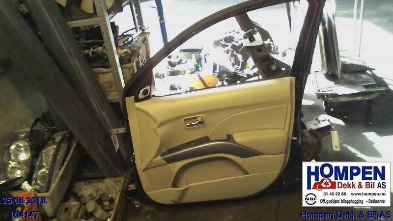 Dør høyre foran til Mitsubishi Outlander 2007-2010 (Type II, Fase 1)  (MITSUBISHI|5700B398||5700A278)
