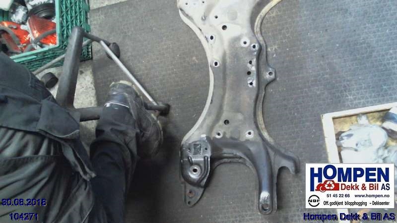 Travers foran hoved til Toyota Celica 2000-2005 (Type VII)  (TOYOTA|5120120350|)