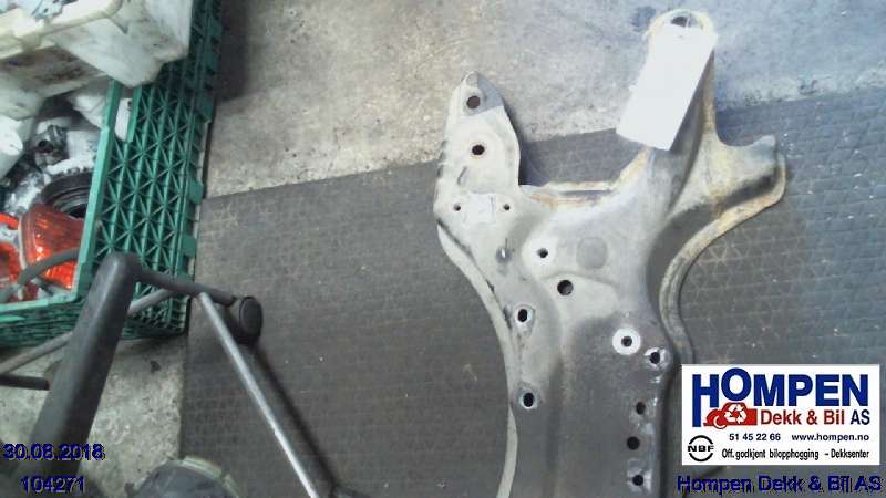 Travers foran hoved til Toyota Celica 2000-2005 (Type VII)  (TOYOTA|5120120350|)
