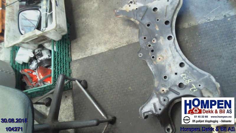 Travers foran hoved til Toyota Celica 2000-2005 (Type VII)  (TOYOTA|5120120350|)