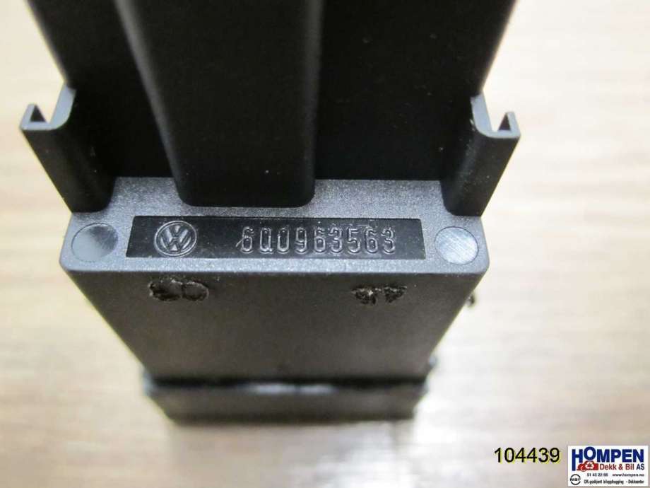 Bryter setevarme til VW Polo 2002-2005 (Type IV, Fase 1) (VOLKSWAGEN|6Q0963563|)