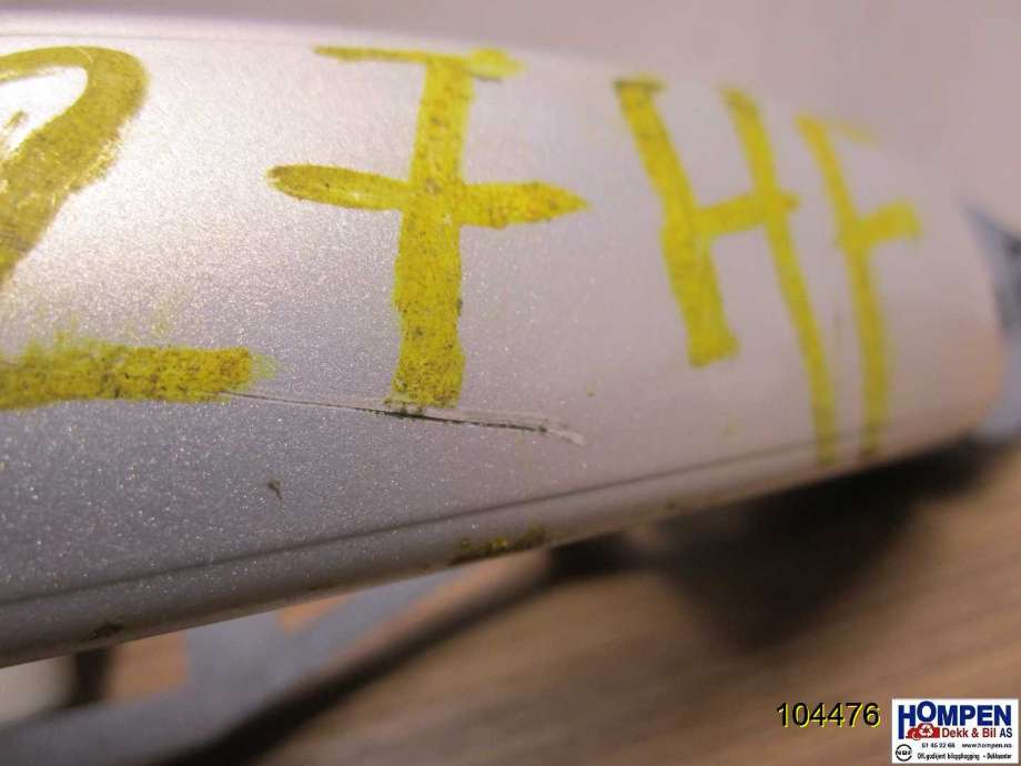 Dørhåndtak utv høyre foran til VW Golf, Plus/Cross 2009-2013 (Fase 2)  (VOLKSWAGEN|1K0837886A|)