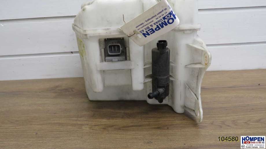 Spylertank til Toyota Avensis 2009-2015 (Type III, Fase 1)  (TOYOTA|8535005070|)
