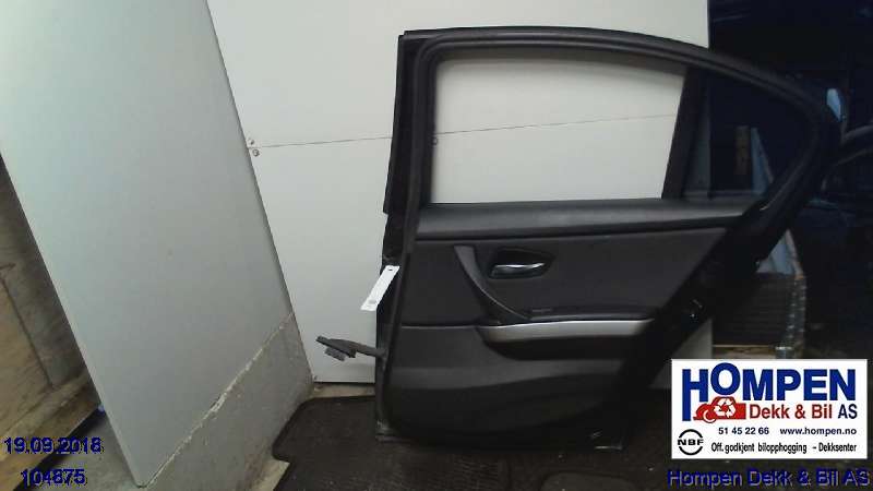 Dør høyre bak til BMW 3-Serie 2005-2011 (E90/E91/E92/E93) (E90/E91/E92/E93) (BMW|41007203648|)