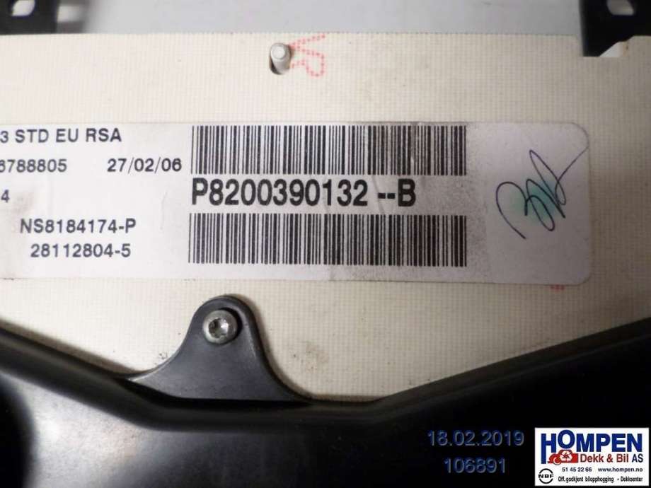 Instrumentpanel til Renault Trafic 2006-2014  (RENAULT|8200390132||P8200390132B)