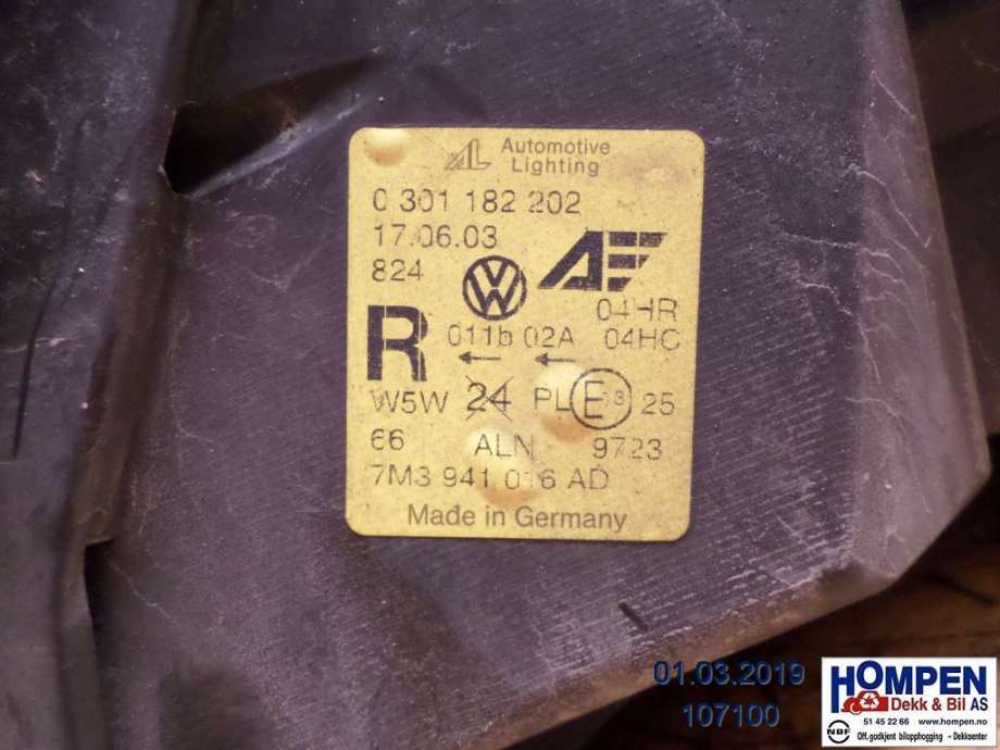 Frontlykt høyre halogen til VW Sharan 2000-2010 (Type I, Fase 2) (VOLKSWAGEN|7M3941016AH|0301182202|7M3941016AD)