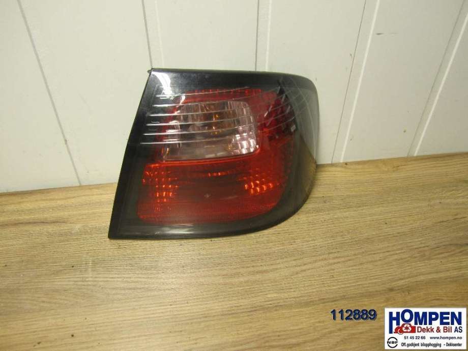 Baklykt høyre til Nissan Primera 1999-2002 (Fase 2) (P11) (P11) (NISSAN|265509F625|89020335|265509F600)