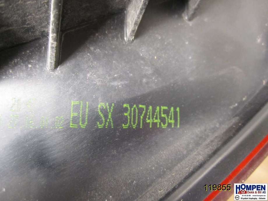 Baklykt venstre til Volvo V50 2007-2012 (Fase 2)  (VOLVO|30763511||30744541)