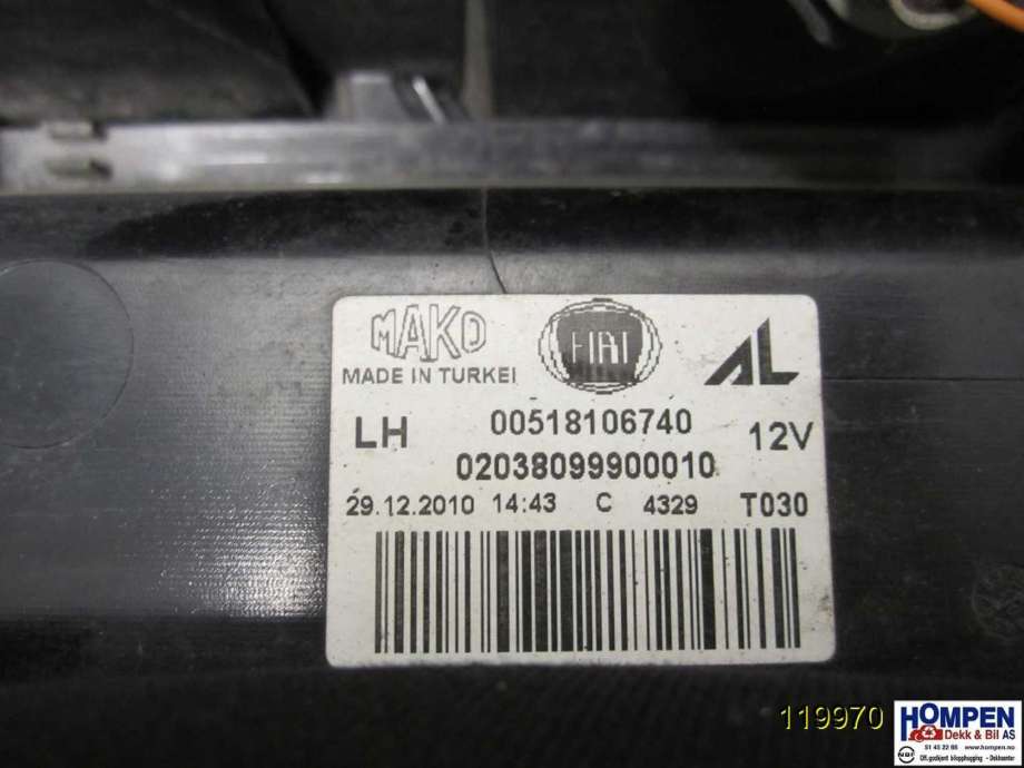 Baklykt venstre til Fiat Doblo 2010-->> (Type II)  (FIAT|51810674|)