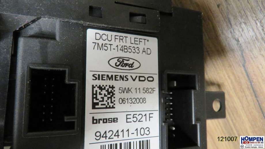 Ruteheis venstre til Ford Kuga 2008-2012 (Type I)  (FORD|1766857|)