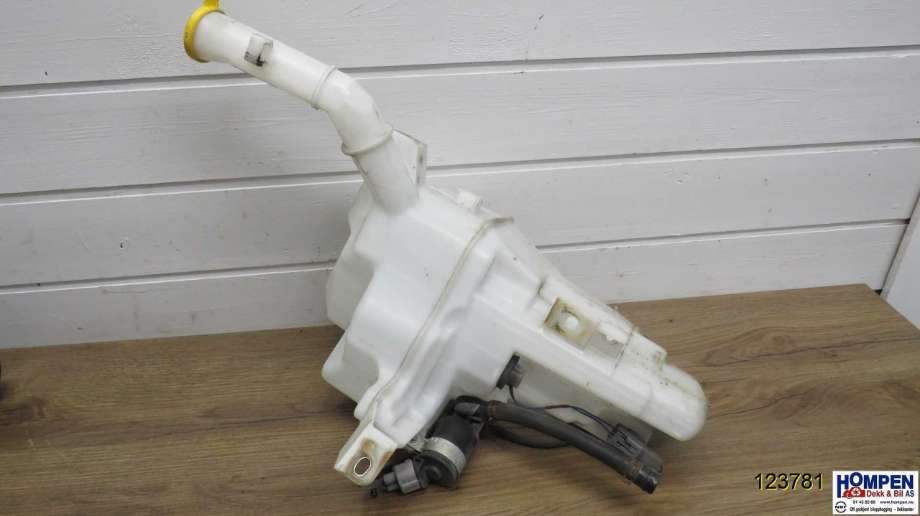 Spylertank til Mazda 5, 2011-2015 (Type II) (MAZDA|CG1567480B)
