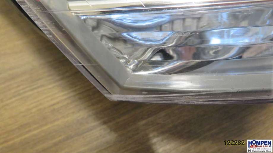 Frontlykt høyre halogen til VW Golf V, Combi 2003-2008  (VOLKSWAGEN|1K6941030C||1K6941006C)