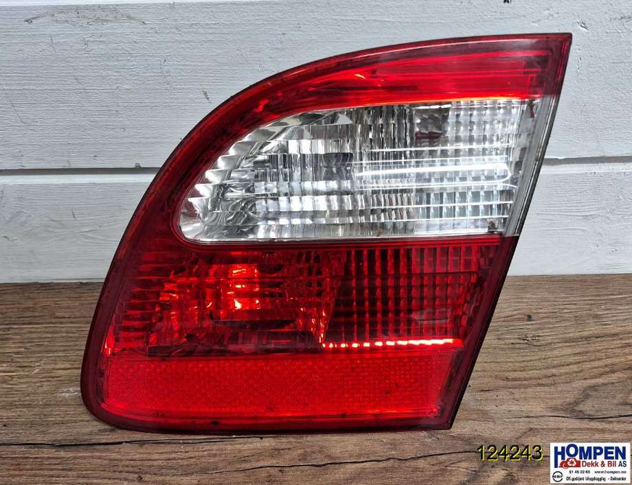 Baklykt høyre indre til Mercedes E-Klasse 2002-2006 (Fase 1) (W211) (W211) (MERCEDES|A2118201464|)