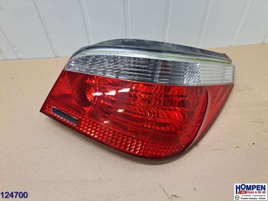 Baklykt høyre til BMW 5-Serie, 2003-2010 (E60/E61) (E60/E61) (BMW|63217165738)