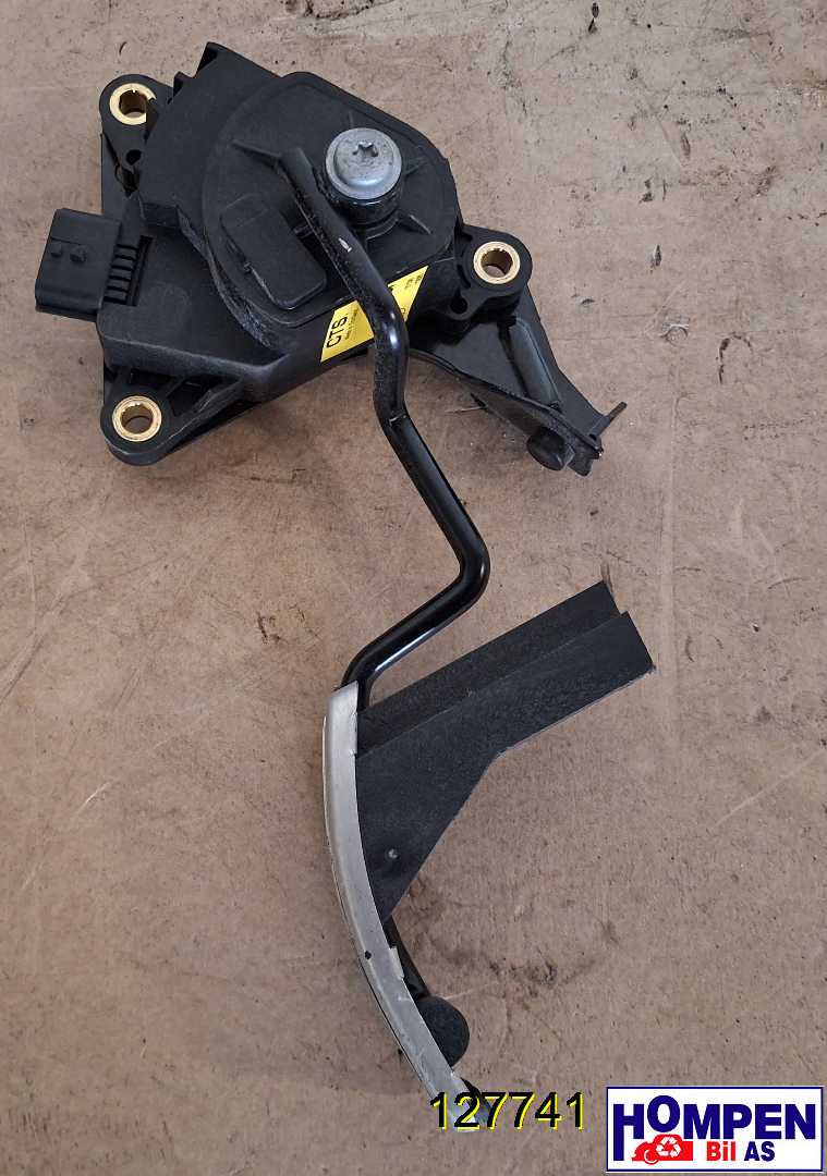 Pedal gass til Nissan Qashqai 2010-2014 (Type I, Fase 2) (NISSAN|18002BR66B|)