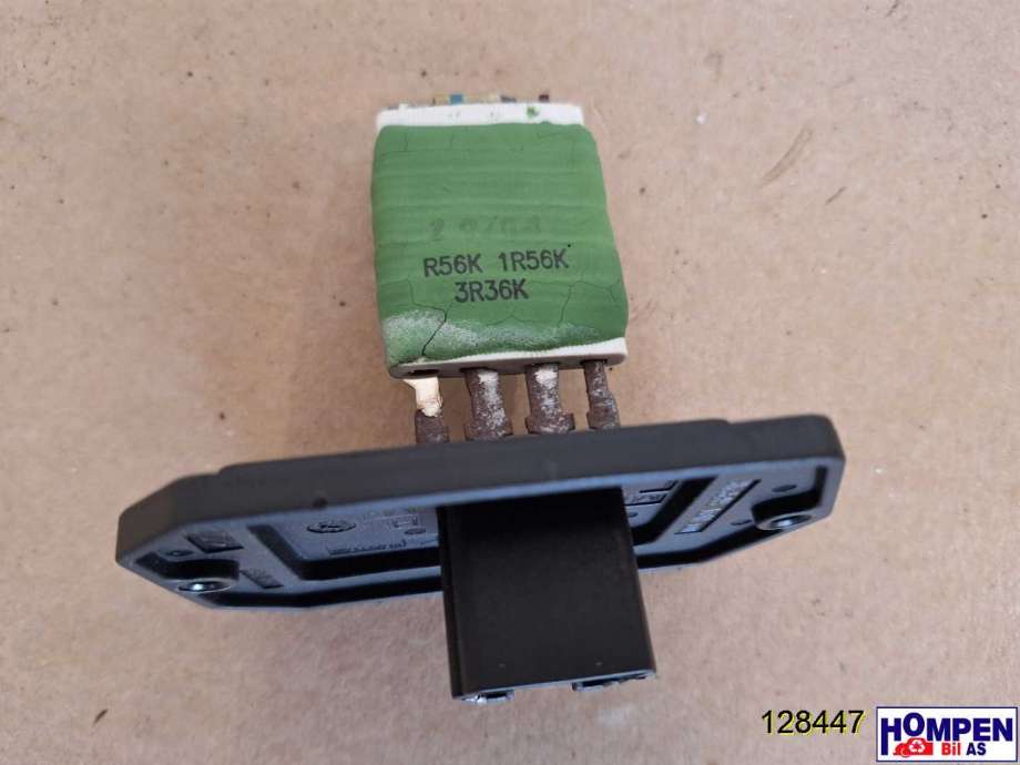 Varmeapparat motstand til Toyota Verso, 2004-2009 (Type II)  (TOYOTA|8713802040)