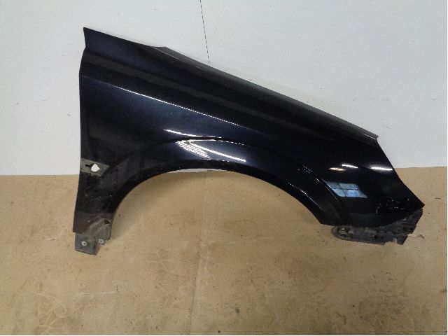 Skjerm høyre foran til Opel Vectra C, 2005-2008 (Type II) (OPEL|93185702)