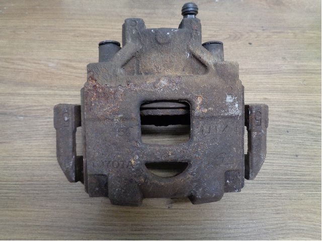 Bremsecaliper venstre foran til Toyota Yaris 2014-2020 (Type III, Fase 2)  (TOYOTA|477300D200|)