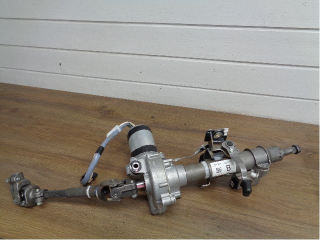 Rattaksel elektrisk servo til Toyota Yaris 2014-2020 (Type III, Fase 2)  (TOYOTA|4520A0D060|)