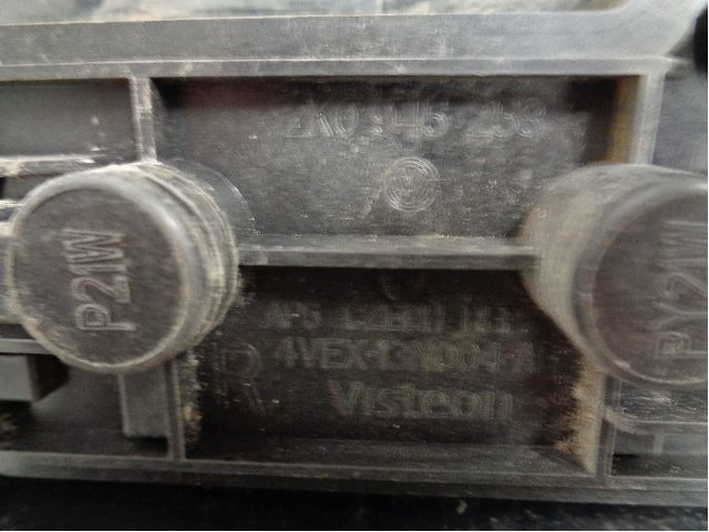 Baklykt høyre til VW Caddy 2004-2010 (Type III, Fase 1)  (VOLKSWAGEN||2K0945258A)