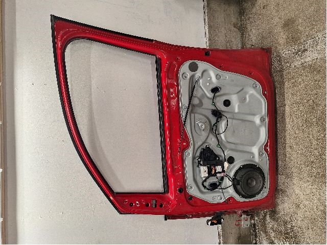 Dør høyre 2dørs til VW Caddy 2004-2010 (Type III, Fase 1) (VOLKSWAGEN|2K0831056B|)