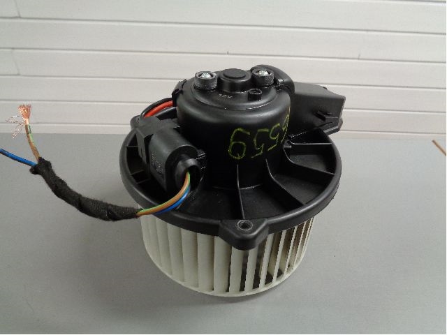 Varmeapparat motor til Audi A6 2001-2004 (Type II, Fase 2) (C5) (C5) (AUDI|4B1820021B|)