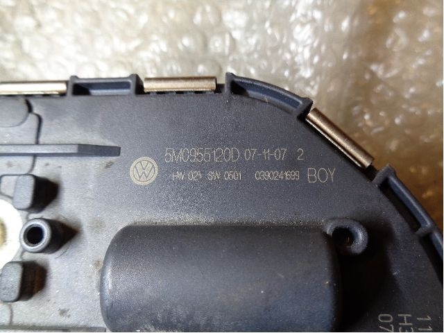 Viskermotor frontrute til VW Golf, Plus/Cross 2005-2009 (Fase 1) (VOLKSWAGEN|5M0955120D|1397220608|)