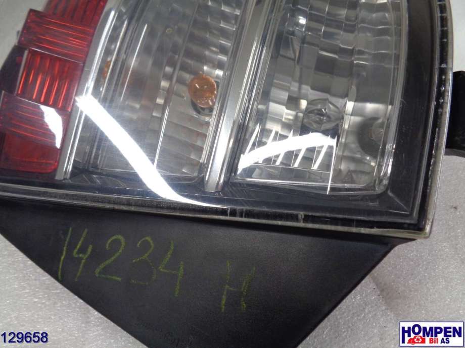 Baklykt høyre til Toyota iQ 2009-2014  (TOYOTA|)
