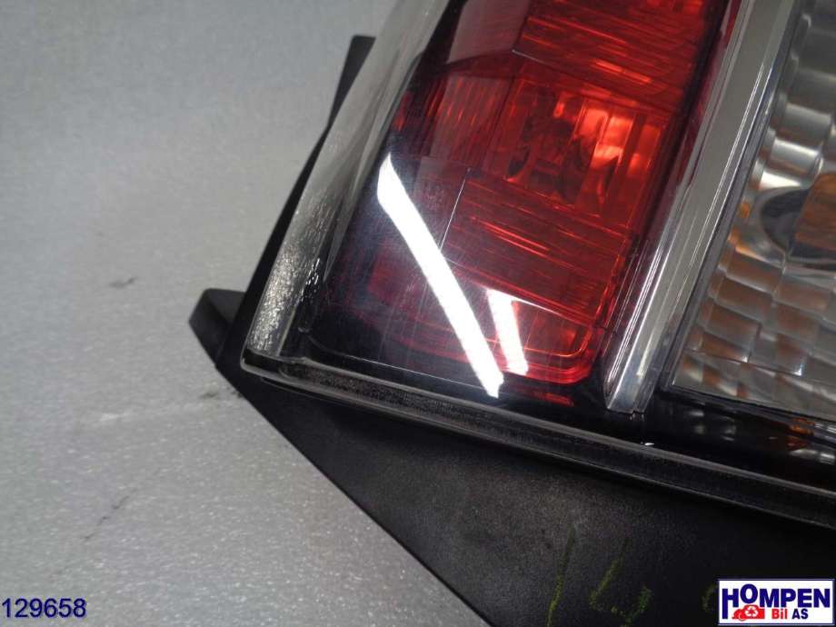 Baklykt høyre til Toyota iQ 2009-2014  (TOYOTA|)