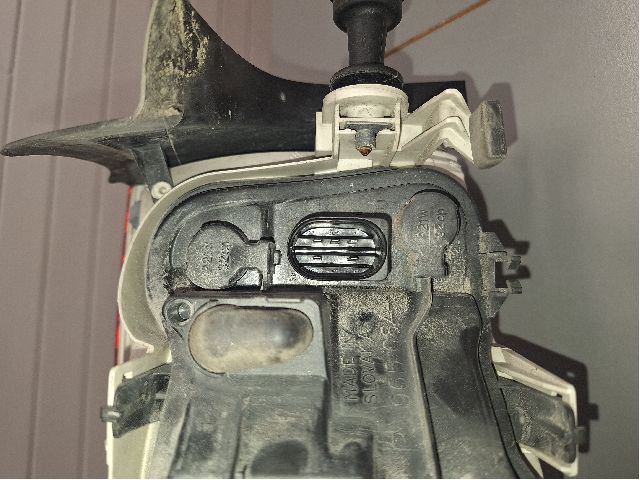 Baklykt høyre til Audi A4 2004-2008 (Type III) (B7) (B7) (AUDI|8E5945096|211004073345|965037025129)