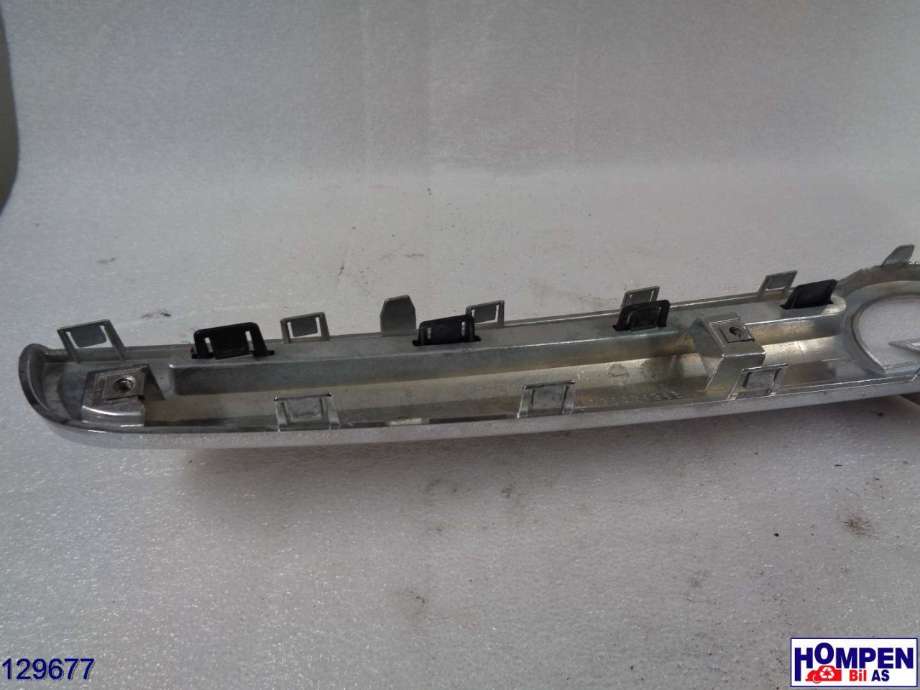Grill til Opel Combo D 2012-2018  (OPEL|95513025|)