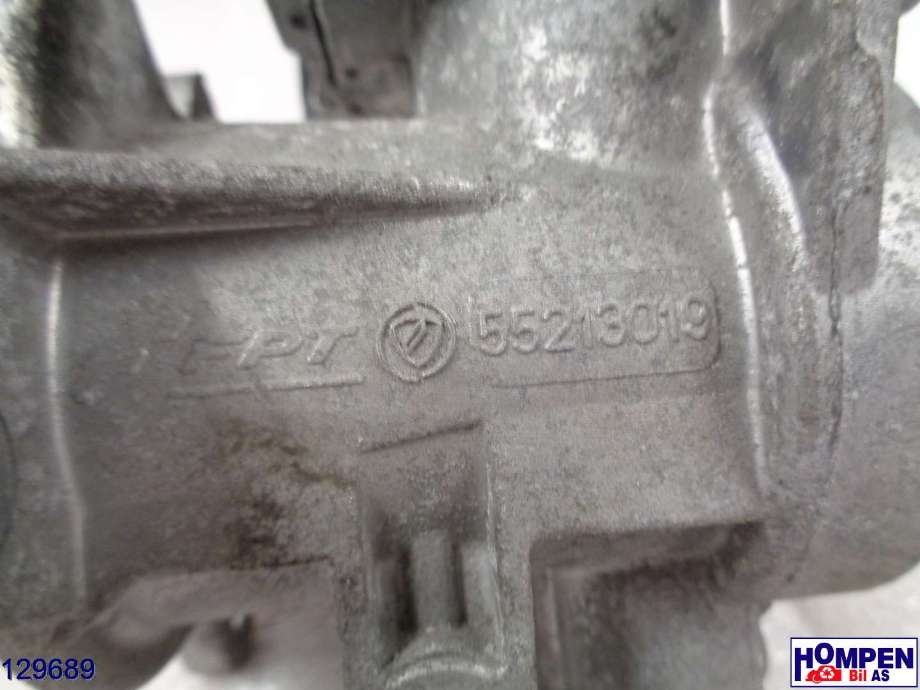 Spjeldhus til Opel Combo D 2012-2018 (OPEL|55255919|55213019|40DFP1 C146)