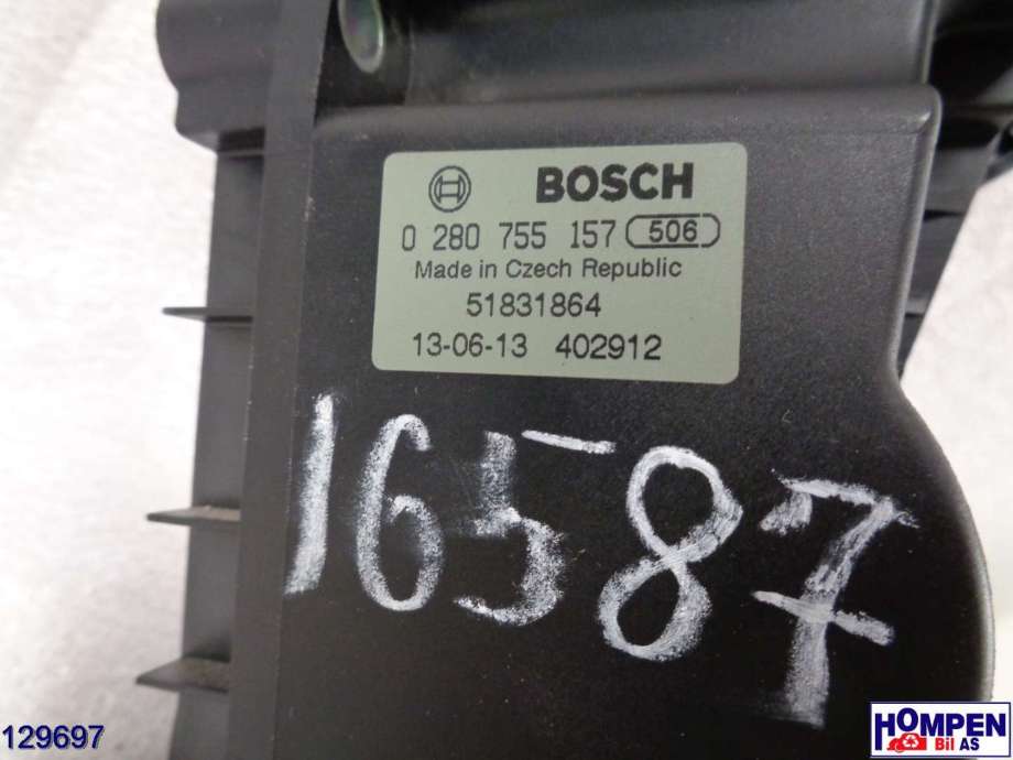 Pedal gass til Opel Combo D 2012-2018  (OPEL|51831864||0 280 755 157)