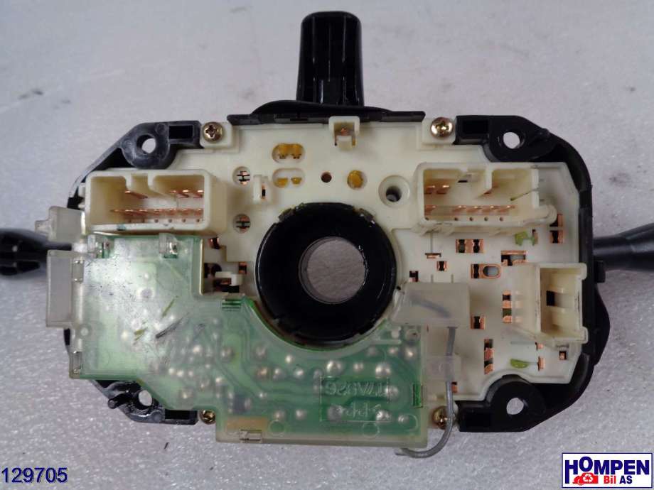 Bryter lys til Daihatsu Terios 2000-2006  (DAIHATSU|)