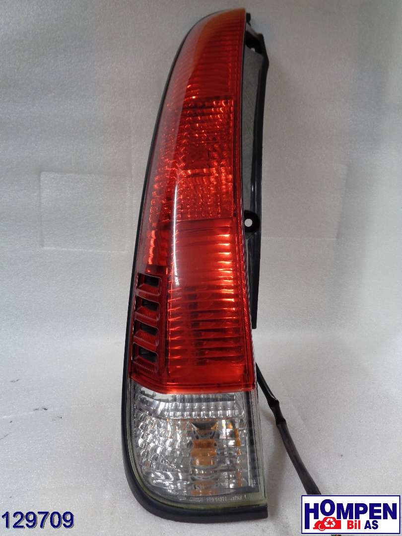 Baklykt venstre til Daihatsu Terios, 2000-2006  (DAIHATSU|)