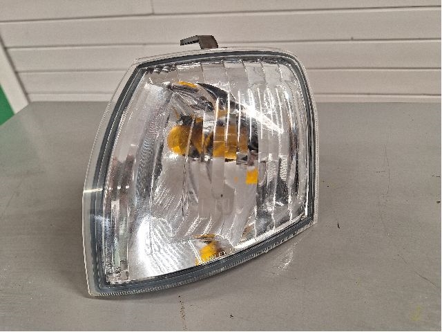 Blinklykt venstre til Mazda Demio, 2000-2004 (Type I, Fase 2)  (MAZDA|D26751070B)