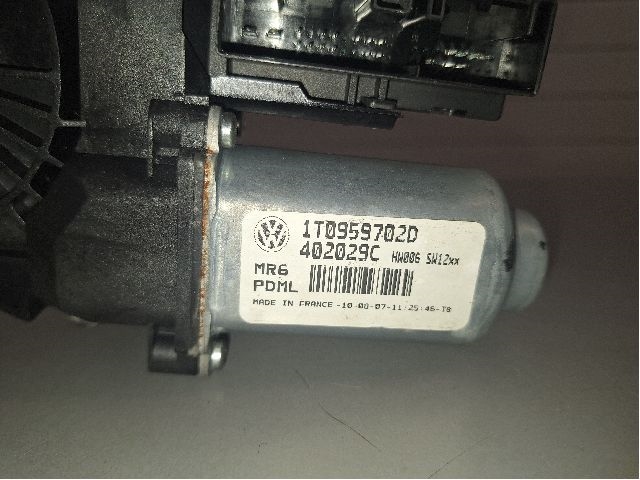 Ruteheis høyre til Škoda Octavia 2005-2008 (Type II, Fase 1) (SKODA||1K0959792J|1T0959702D)