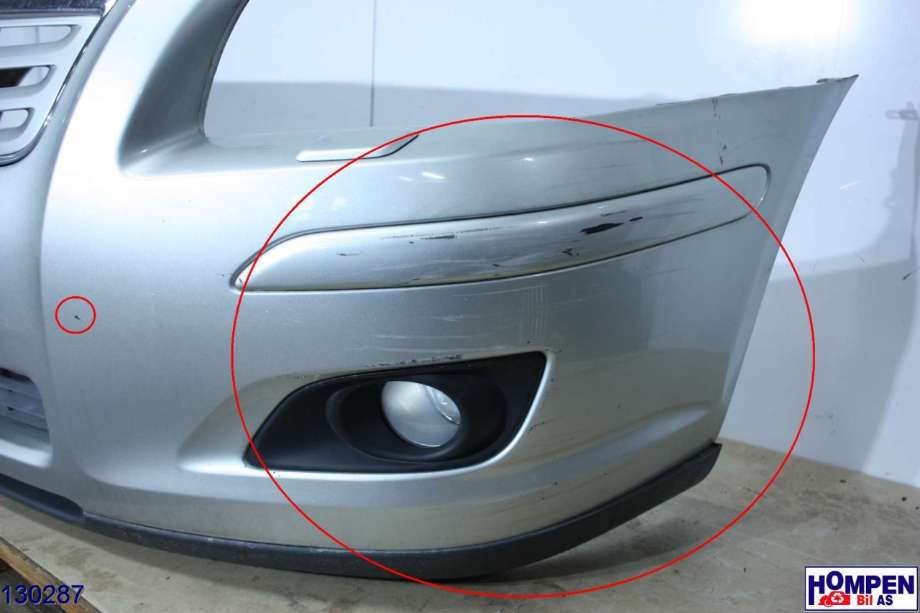Støtfanger foran til Toyota Avensis 2003-2008 (Type II) (TOYOTA|5211905910|)