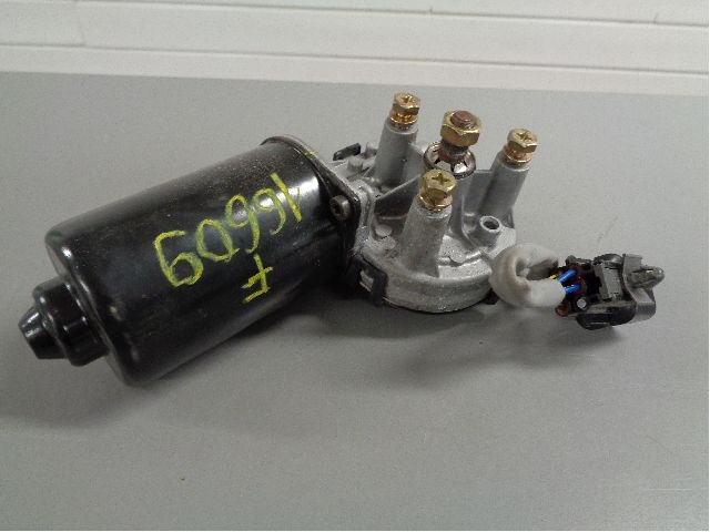 Viskermotor frontrute til Hyundai Matrix, 2001-2010  (HYUNDAI|9811017100)