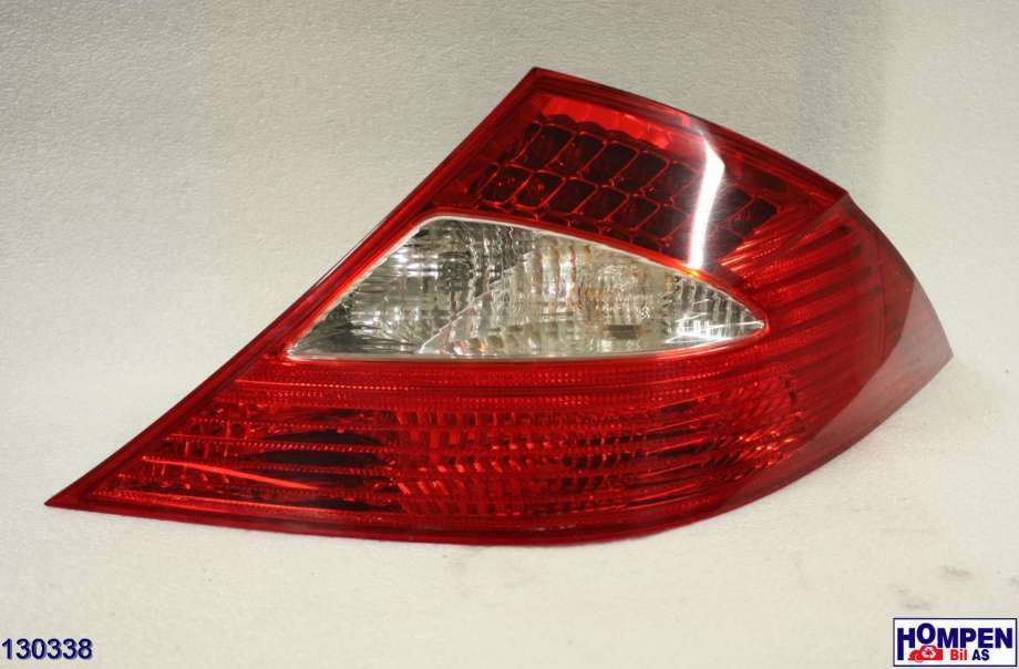 Baklykt høyre til Mercedes CLS 2004-2010 (C219) (C219) (MERCEDES|A 219 820 02 64 64|A 219 820 02 77|A 219 820 02 64)