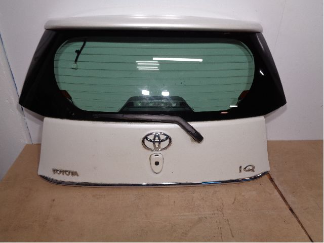 Bakluke combi til Toyota iQ 2009-2014 (TOYOTA|6700574020|6700574010|)